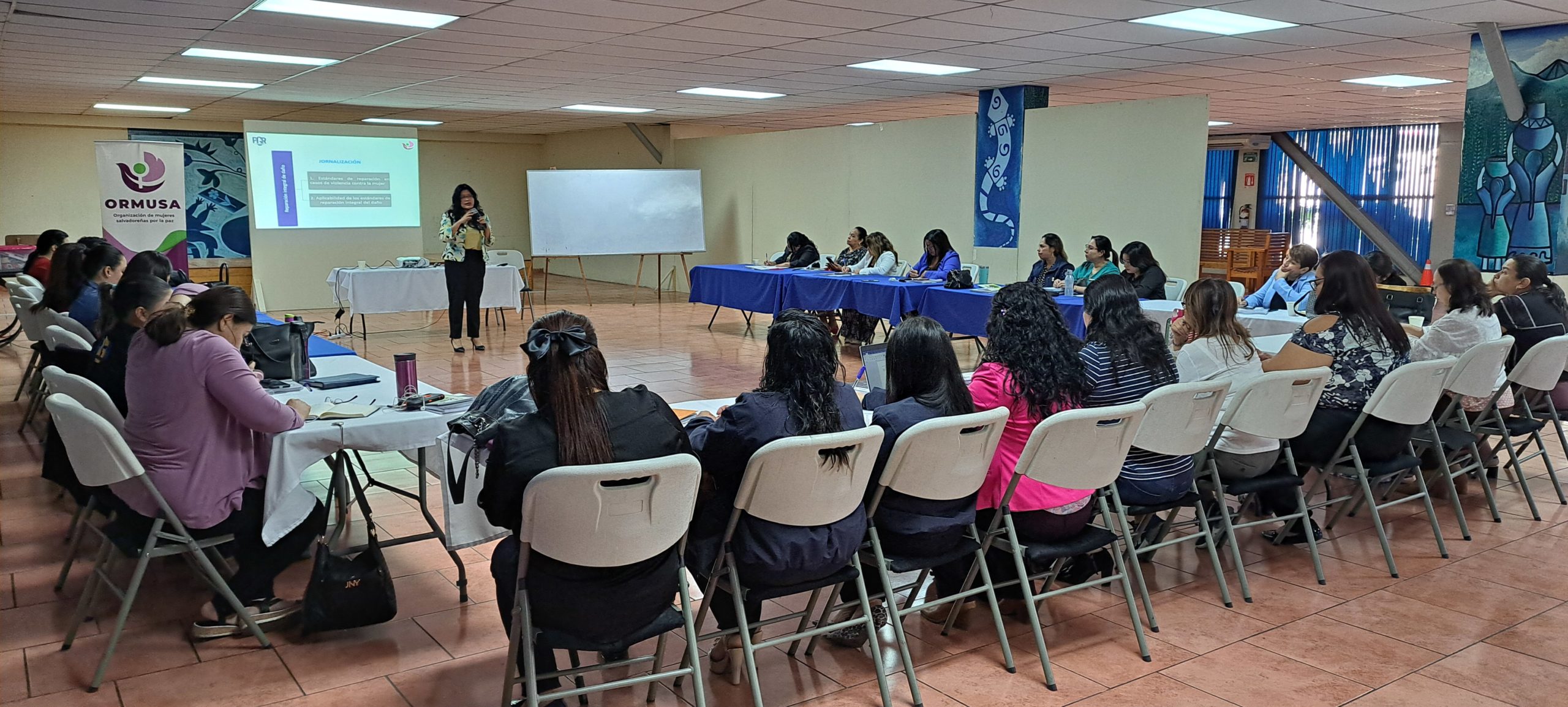 Taller de autodefensa personal feminista: iniciativa para el empoderamiento  de las mujeres salvadoreñas contra la violencia de género 