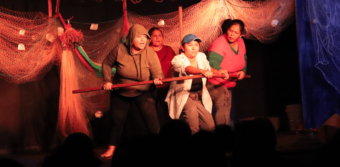 Obra teatral Colando agua visibiliza la fuerza y resistencia de las mujeres pescadoras
