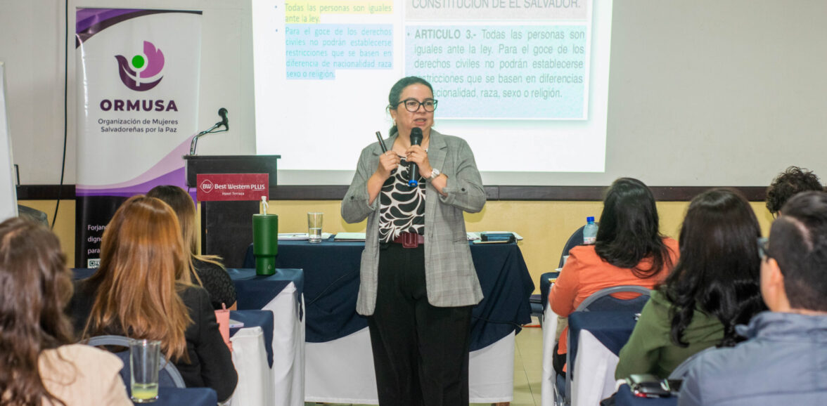 ORMUSA inaugura curso especializado sobre economía del cuidado para equipos del sistema de justicia