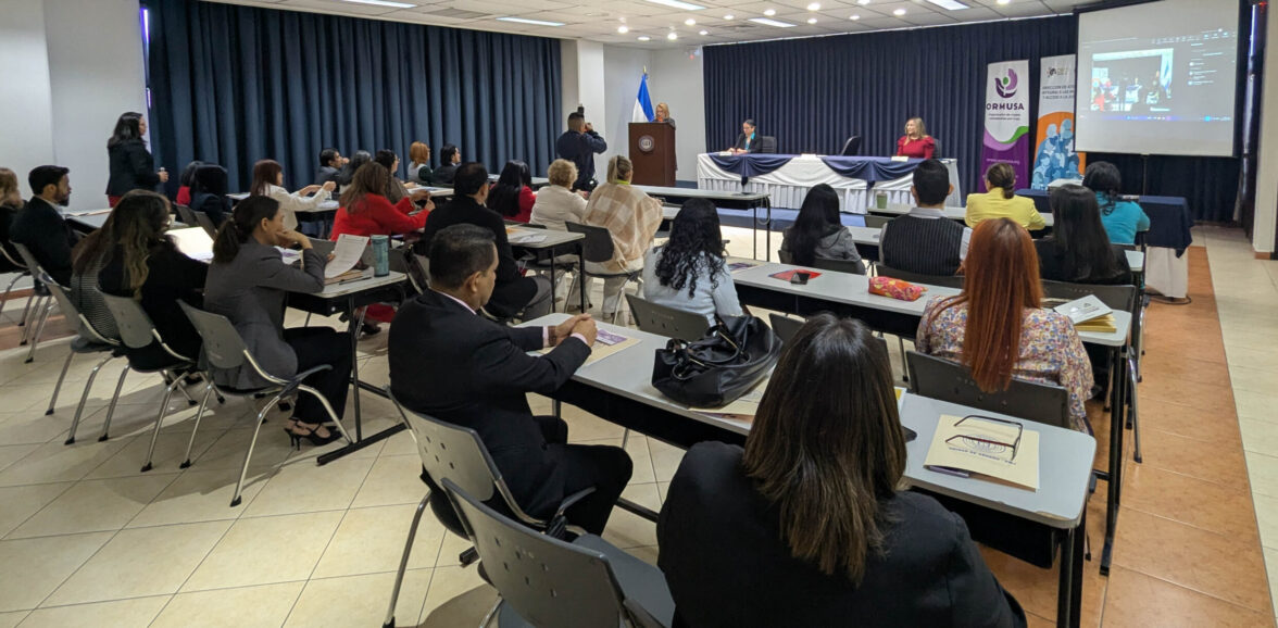Participantes fortalecen capacidades para el abordaje de la violencia digital contra las mujeres desde los derechos humanos