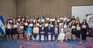 Lee más sobre el artículo ORMUSA, CSJ y PGR fortalecen capacidades del sistema de justicia en economía del cuidado para la atención integral a mujeres