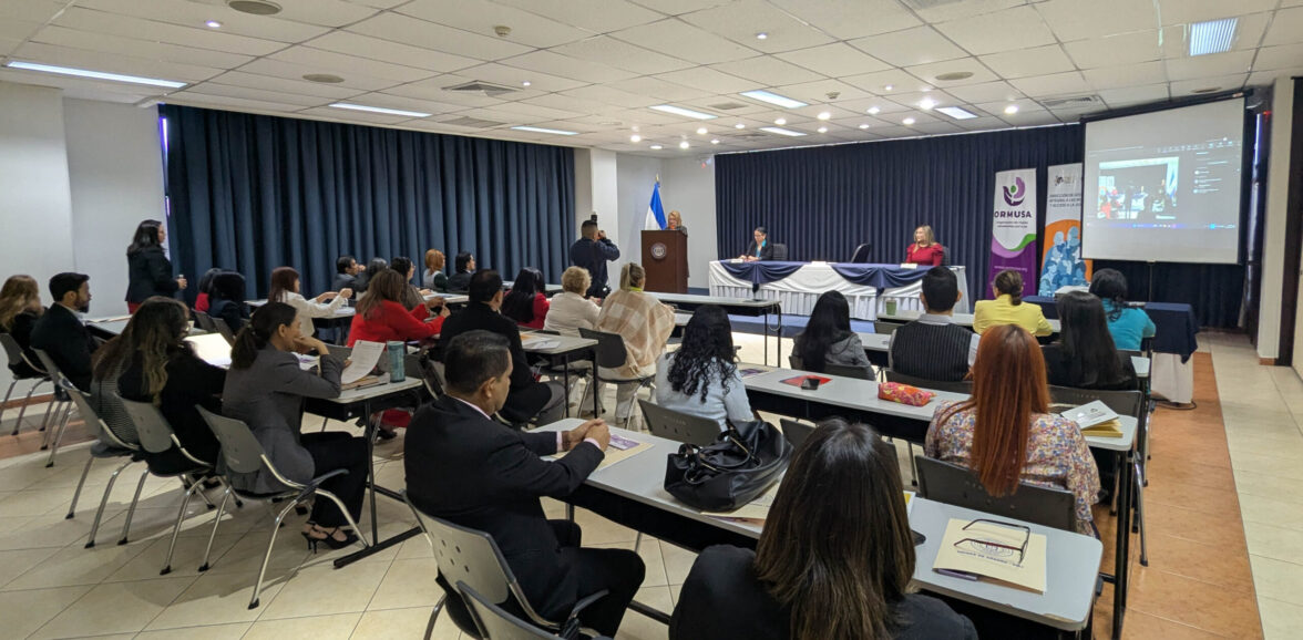 Participantes fortalecen capacidades para el abordaje de la violencia digital contra las mujeres desde los derechos humanos
