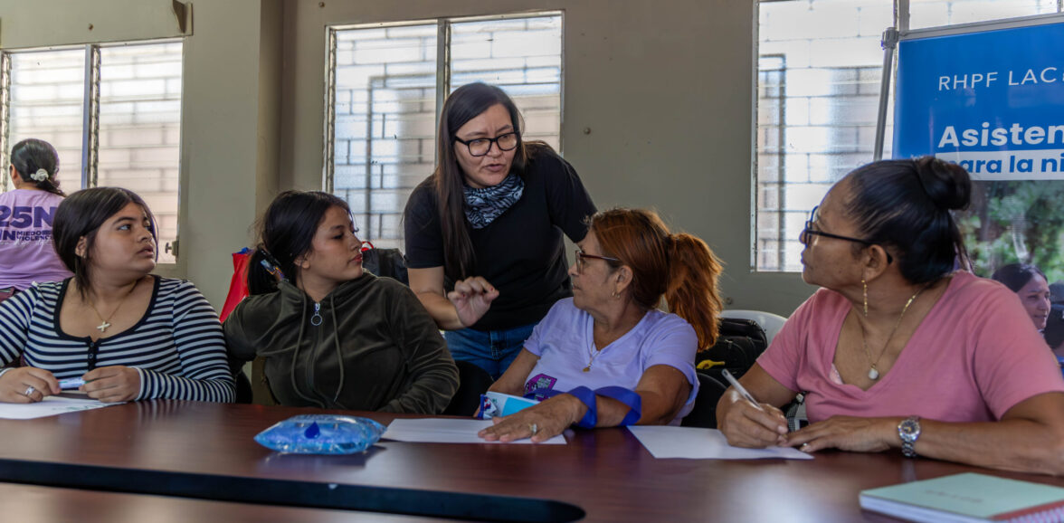Mujeres de La Libertad Centro fortalecen sus capacidades para la vocería y la incidencia comunitaria